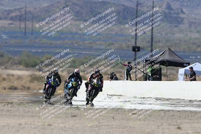 media/Oct-05-2025-CVMA (Sun) [[beeef4f201]]/Race 5-Amateur Supersport Open (Holeshot)/
